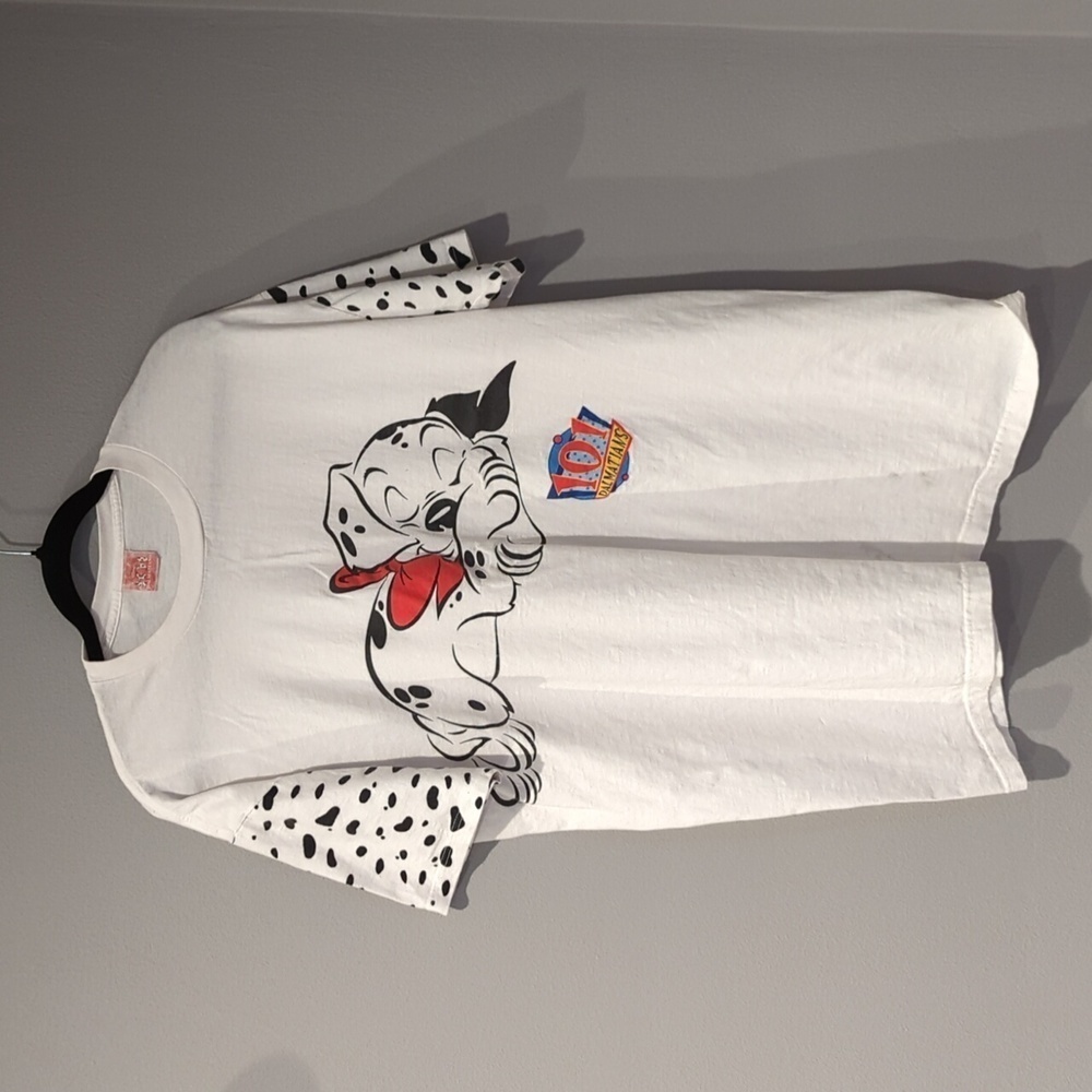 101 Dalmatians Vintage Unisex T-shirt. Rare dalmatian shirt. One Size. Fits L-XL